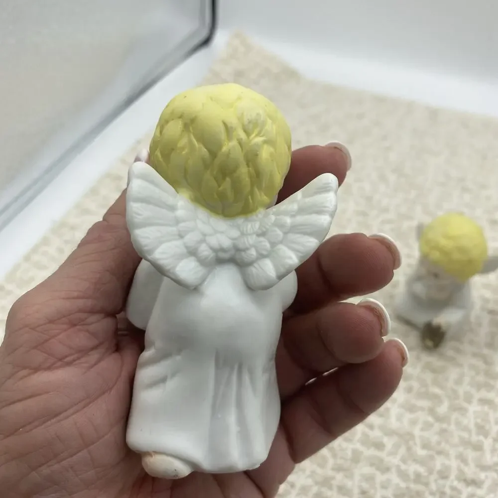 VINTAGE GROUP OF THREE BABY ANGELS, CERAMIC FIGURINES